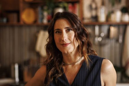 Retrato de Paola Carosella, que lana Alma de Cozinheira, no GNT