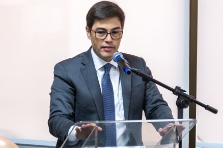 O procurador-geral de justia, Deosdete Cruz, disse que o Congresso Nacional tem dificuldade de atender as especificidades legislativas dos Estados