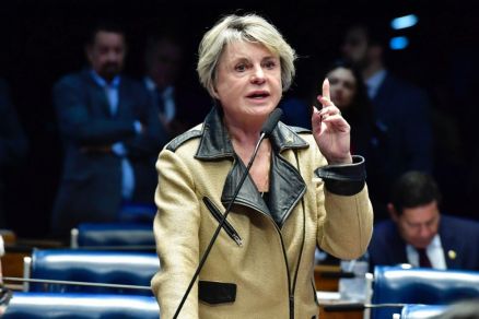 A senadora Margareth Buzetti