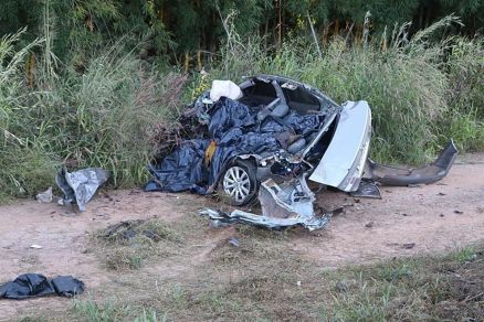 Todas as v�timas estavam em um Honda Civic, que ficou destru�do