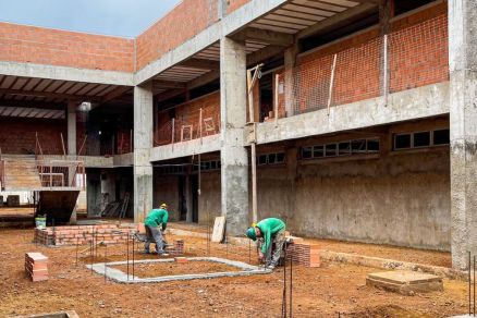 Governo finaliza obras de novas 4 novas escolas tcnicas em MT