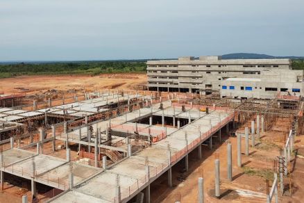 Obras do novo Hospital Universitrio Jlio Mller 