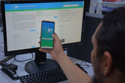 O aplicativo est disponvel para ser baixado nos sistemas operacionais Android e iOS