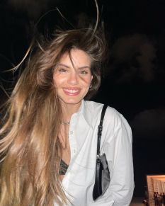 Camila Queiroz