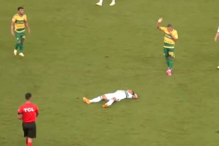 Kaio Csar desabou no gramado da Arena Pantanal