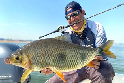 O pescador esportivo profissional Johnny Hoffmann, que apoia projeto