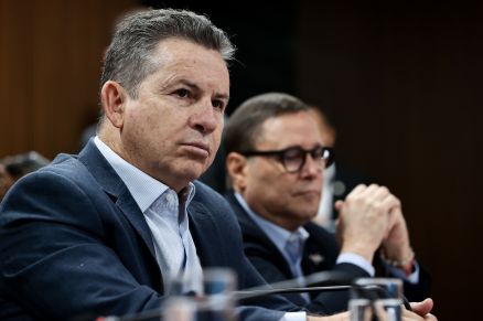 O governador Mauro Mendes: ao contra Emanuel Pinheiro