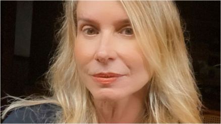 Paula Burlamaqui comenta namoro com homens mais novos