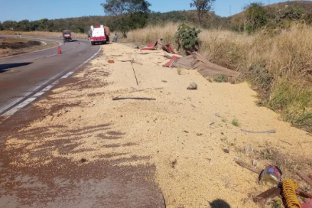A pista s foi liberada aps horas de trabalho da concessionria Nova Rota do Oeste