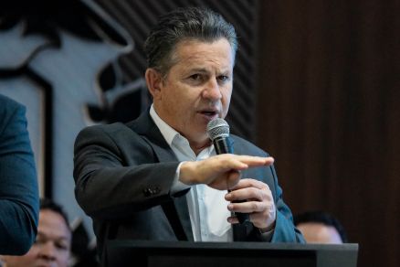 O governador Mauro Mendes, que disse que vai procurar auxlio da Procuradoria do Estado