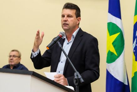 O prefeito de Sorriso, Ari Lafin, que decretou situao de emergncia na cidade 