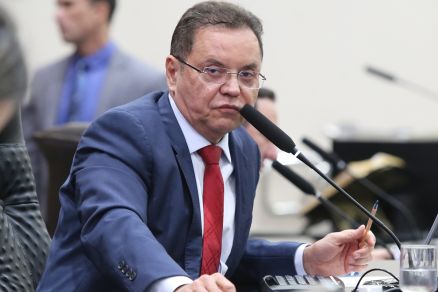 O deputado Eduardo Botelho: construindo arco de alianas