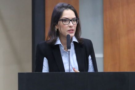 A deputada Janaina Riva, que voltou a se desentender com Emanuel Pinheiro