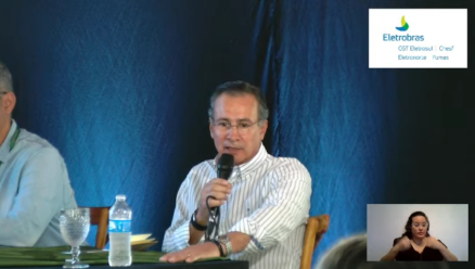 Valmi Lima, superintendente da Sema, durante consulta pblica