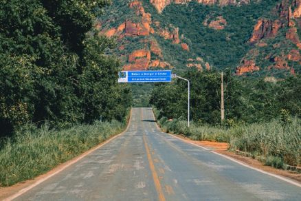 Trecho da rodovia MT-251, entre Cuiab e Chapada dos Guimares