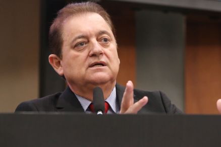 O deputado estadual Sebasti�o Rezende, que tem aval de pastores para disputar s�timo mandato