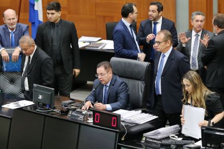 Deputados estaduais aprovaram em setembro PEC que aumenta porcentagem de emendas parlamentares