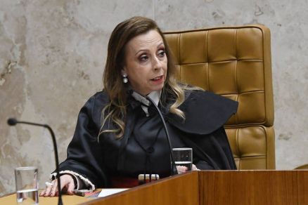 A procuradora-geral da Repblica, Elizeta Maria de Paiva Ramos