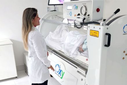 Cmara hiperbrica na Gastro MT: tratamento inovador