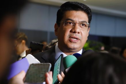 O candidato  reeleio  Prefeitura de Vrzea Grande, Kalil Baracat