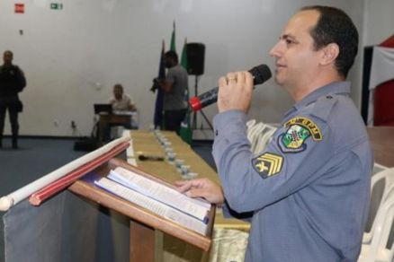 O sargento Hlio Expedito da Silva esteve  frente do Proerd