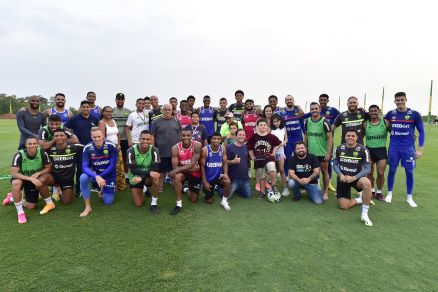 A visita ao Centro de Treinamento, para assistir ao treino e conhecer os jogadores, foi realizada em comemora��o ao sucesso da a��o durante o Campeonato Brasileiro 2023.
