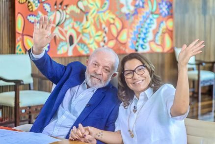 Presidente Lula e a esposa