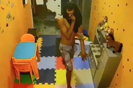 O ladro foi registrado pelas imagens das cmeras de segurana do restaurante 