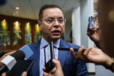 Pr-candidato a prefeito de Cuiab, o deputado Eduardo Botelho 
