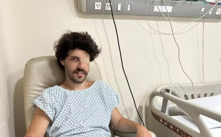 Humorista ressaltou que estava com dificuldade de enxergar por conta de o excesso de pele na plpebra