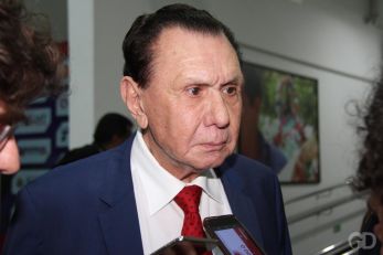 Bezerra v Senado definido: Janaina e Mendes na frente