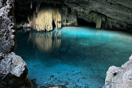 O Parque Estadual Gruta Lagoa Azul, em Nobres, foi fechado por degradao ambiental