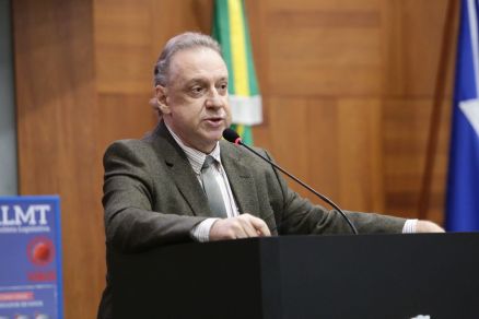 O ex-deputado Romoaldo Junior, em passagem pela Assembleia Legislativa em 2022