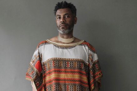 O ator Andr DLucca, que apresentar monlogo