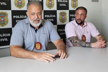 Os delegados Ol�mpio Fernandes e Maur�cio Maciel, que s�o respons�veis pelo caso envolvendo morte de motoristas