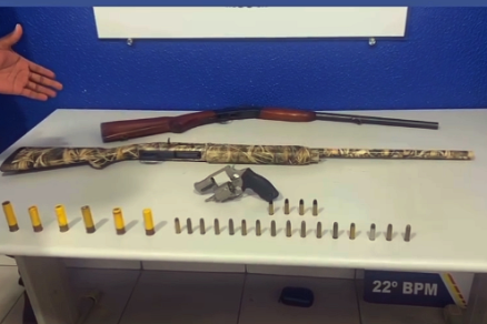CBC Mossberg calibre 12 (camuflada), teria sido a arma utilizada no duplo homicdio em Peixoto de Azevedo