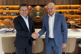 Saiba como ser� a ren�ncia de Mendes e posse de Pivetta dia 31