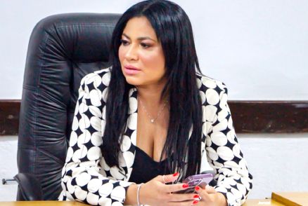 A vereadora Fabiana Nascimento, autora da ao 