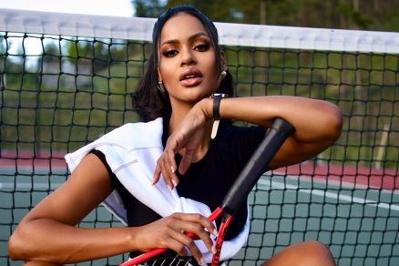 Raika Coutinho tem 36 anos,  cuiabana e compete pelo ttulo de miss no Canad 