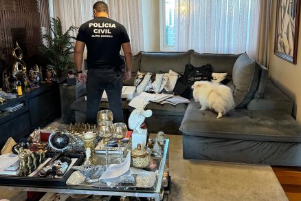 Suspeito se passava por diretor visual e artstico para dar golpe