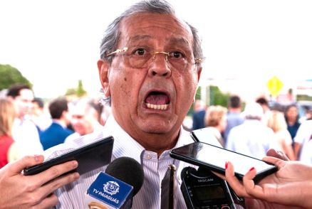 O senador Jayme Campos, que reclamou de excluso por parte do grupo poltico