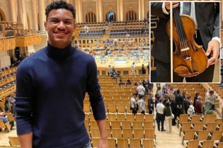 O jovem Jhonni Campos e no detalhe o violino roubado