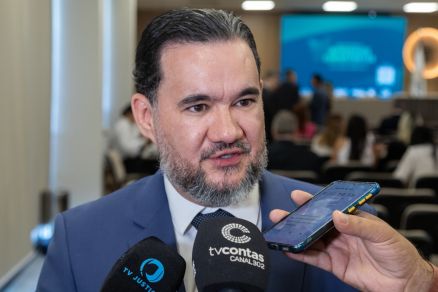 O juiz Bruno D'Oliveira, que proferiu deciso (Foto: Alair Ribeiro/TJMT)