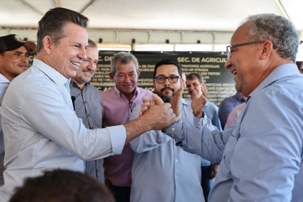Mauro Mendes e Milton Amorim, prefeito de Colniza 