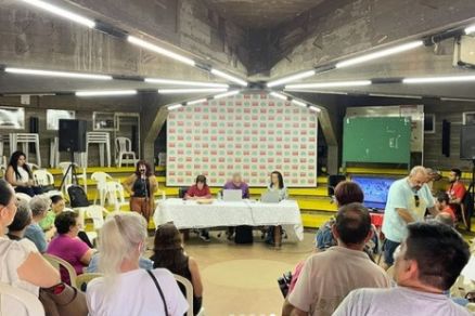 Professores em Assembleia nesta segunda (1)