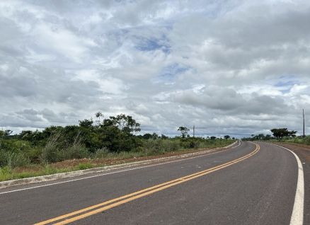 MT-413 em Santa Terezinha 