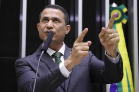 Câmara derruba aumento do IOF; Assis cita 