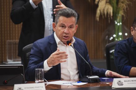 O governador Mauro Mendes, que rebateu ex-presidente do Legislativo