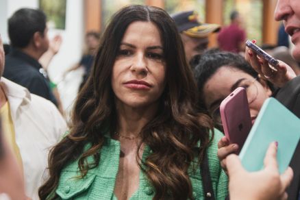 A prefeita Andr�ia Wagner 