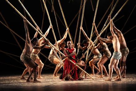 Integrantes da Companhia de Dana Deborah Colker, que est celebrando 30 anos